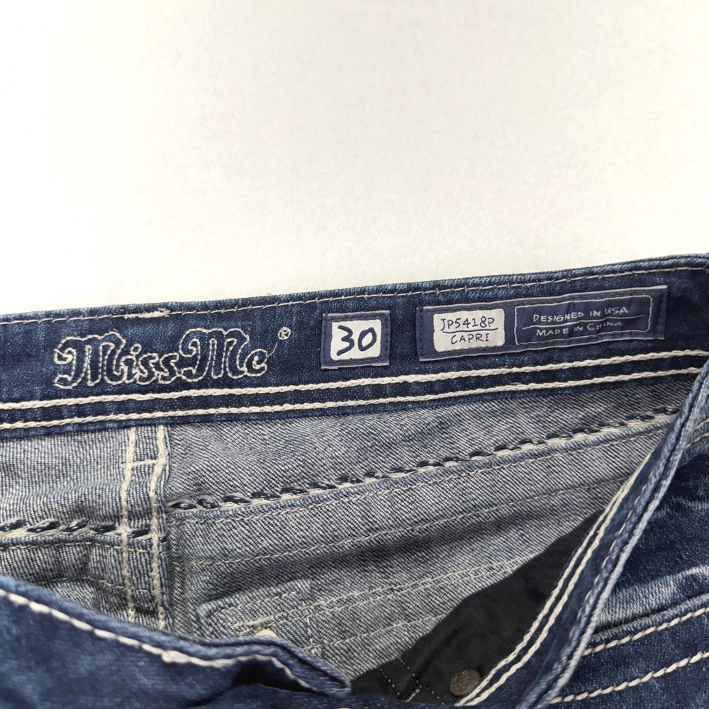 Miss Me Capri Jeans Womens 30 Blue Medium Wash Rhinestone Embroidered JP5418P - Picture 7 of 12